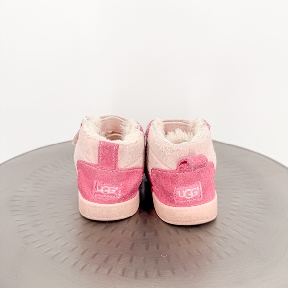 UGG PRITCHARD GENUINE SHEARLING LINED BOOTIE PINK AZALEA BABY - Picture 3 of 8